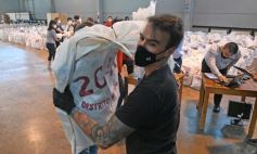 Foto de la galería: Se puso en marcha la distribución de urnas para las elecciones legislativas 2021