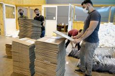 Foto de la galería: Se puso en marcha la distribución de urnas para las elecciones legislativas 2021