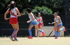 Foto de la galería: Se disputó una nueva fecha del Torneo de Hockey Femenino en Posadas