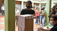 Foto de la galería: Acompañamiento y compromiso ciudadano en los comicios legislativos en Posadas