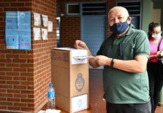 Foto de la galería: Acompañamiento y compromiso ciudadano en los comicios legislativos en Posadas