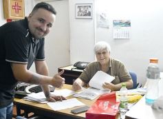 Foto de la galería: Guaraní presentó su plantel y la nueva camiseta para el Torneo Regional