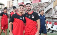 Foto de la galería: Guaraní presentó su plantel y la nueva camiseta para el Torneo Regional