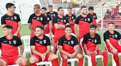 Foto de la galería: Guaraní presentó su plantel y la nueva camiseta para el Torneo Regional