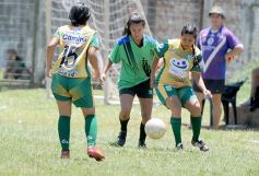 Foto de la galería: El Torneo de Fútbol Femenino del Instituto Saavedra y el Club Guacurarí se prepara para la final