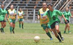 Foto de la galería: El Torneo de Fútbol Femenino del Instituto Saavedra y el Club Guacurarí se prepara para la final