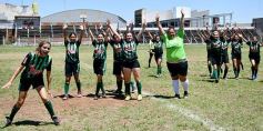 Foto de la galería: El Torneo de Fútbol Femenino del Instituto Saavedra y el Club Guacurarí se prepara para la final