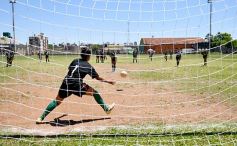 Foto de la galería: El Torneo de Fútbol Femenino del Instituto Saavedra y el Club Guacurarí se prepara para la final