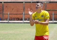 Foto de la galería: El Torneo de Fútbol Femenino del Instituto Saavedra y el Club Guacurarí se prepara para la final