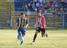 Foto de la galería: Triunfo auriazul en la primera fecha del Torneo Regional