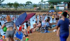 Foto de la galería: Sol, playa y rio, postales de verano en la ciudad capital