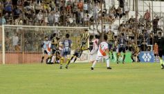 Foto de la galería: Empate para el clásico posadeño en la segunda fecha del Torneo Regional