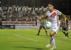 Foto de la galería: Empate para el clásico posadeño en la segunda fecha del Torneo Regional