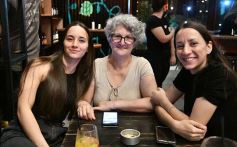 Foto de la galería: Noche de celebración y encuentro en Antares Posadas