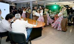 Foto de la galería: Se presentó la grilla de artistas para el 52° Festival Nacional del Litoral
