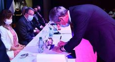 Foto de la galería: Entregaron diplomas de distinción a Diputados Nacionales electos en los últimos comicios