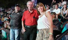 Foto de la galería: Encuentro con la música del litoral en la tercera noche festivalera