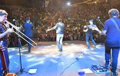 Foto de la galería: Encuentro con la música del litoral en la tercera noche festivalera