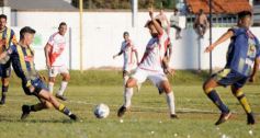 Foto de la galería: Triunfo franjeado en el clásico posadeño por la quinta fecha del Torneo Regional