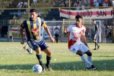 Foto de la galería: Triunfo franjeado en el clásico posadeño por la quinta fecha del Torneo Regional