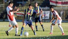 Foto de la galería: Triunfo franjeado en el clásico posadeño por la quinta fecha del Torneo Regional