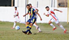 Foto de la galería: Triunfo franjeado en el clásico posadeño por la quinta fecha del Torneo Regional