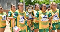 Foto de la galería: Final y premiación en el Torneo de Fútbol Femenino del Instituto Saavedra y el Club Guacurarí de Posadas