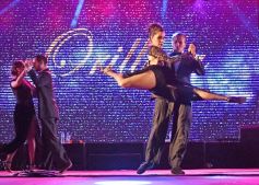 Foto de la galería: Folclore, baile y grandes artistas en el cierre del Festival del Litoral en Posadas