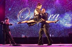 Foto de la galería: Folclore, baile y grandes artistas en el cierre del Festival del Litoral en Posadas