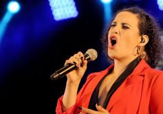 Foto de la galería: Folclore, baile y grandes artistas en el cierre del Festival del Litoral en Posadas