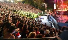 Foto de la galería: Folclore, baile y grandes artistas en el cierre del Festival del Litoral en Posadas