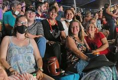 Foto de la galería: Folclore, baile y grandes artistas en el cierre del Festival del Litoral en Posadas