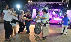 Foto de la galería: Folclore, baile y grandes artistas en el cierre del Festival del Litoral en Posadas