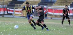 Foto de la galería: Mitre festejó en casa y avanzó a la siguiente fase del Torneo Regional