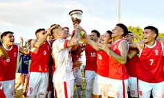 Foto de la galería: Huracán campeón del Torneo Clasificatorio de la Liga Posadeña