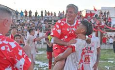 Foto de la galería: Huracán campeón del Torneo Clasificatorio de la Liga Posadeña