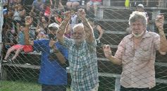 Foto de la galería: Huracán campeón del Torneo Clasificatorio de la Liga Posadeña