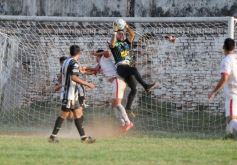 Foto de la galería: Huracán campeón del Torneo Clasificatorio de la Liga Posadeña