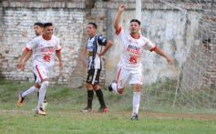 Foto de la galería: Huracán campeón del Torneo Clasificatorio de la Liga Posadeña