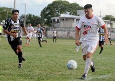 Foto de la galería: Huracán campeón del Torneo Clasificatorio de la Liga Posadeña