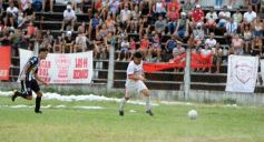 Foto de la galería: Huracán campeón del Torneo Clasificatorio de la Liga Posadeña