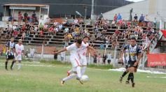 Foto de la galería: Huracán campeón del Torneo Clasificatorio de la Liga Posadeña