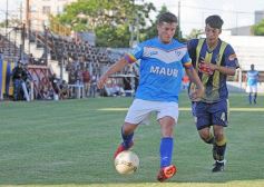 Foto de la galería: Mitre y Victoria de Curuzú Cuatiá en el cruce por los octavos del Regional