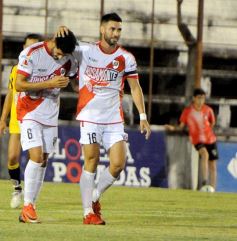Foto de la galería: Goleada de la Franja en el pase a cuartos del Torneo Regional