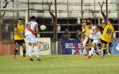 Foto de la galería: Goleada de la Franja en el pase a cuartos del Torneo Regional