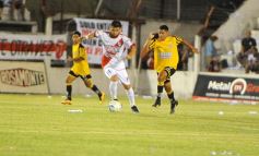 Foto de la galería: Goleada de la Franja en el pase a cuartos del Torneo Regional