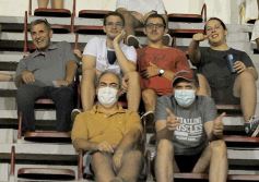 Foto de la galería: Goleada de la Franja en el pase a cuartos del Torneo Regional