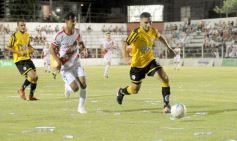 Foto de la galería: Goleada de la Franja en el pase a cuartos del Torneo Regional