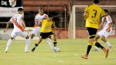 Foto de la galería: Goleada de la Franja en el pase a cuartos del Torneo Regional