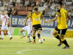 Foto de la galería: Goleada de la Franja en el pase a cuartos del Torneo Regional